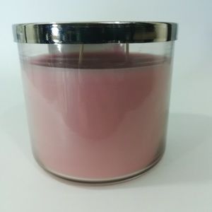 Bath & Body Works Accents - Bath & Body Works Paris Lavender Macaron Candle Bath & Body Works Accents - Bath & Body Works Paris Lavender Macaron Candle